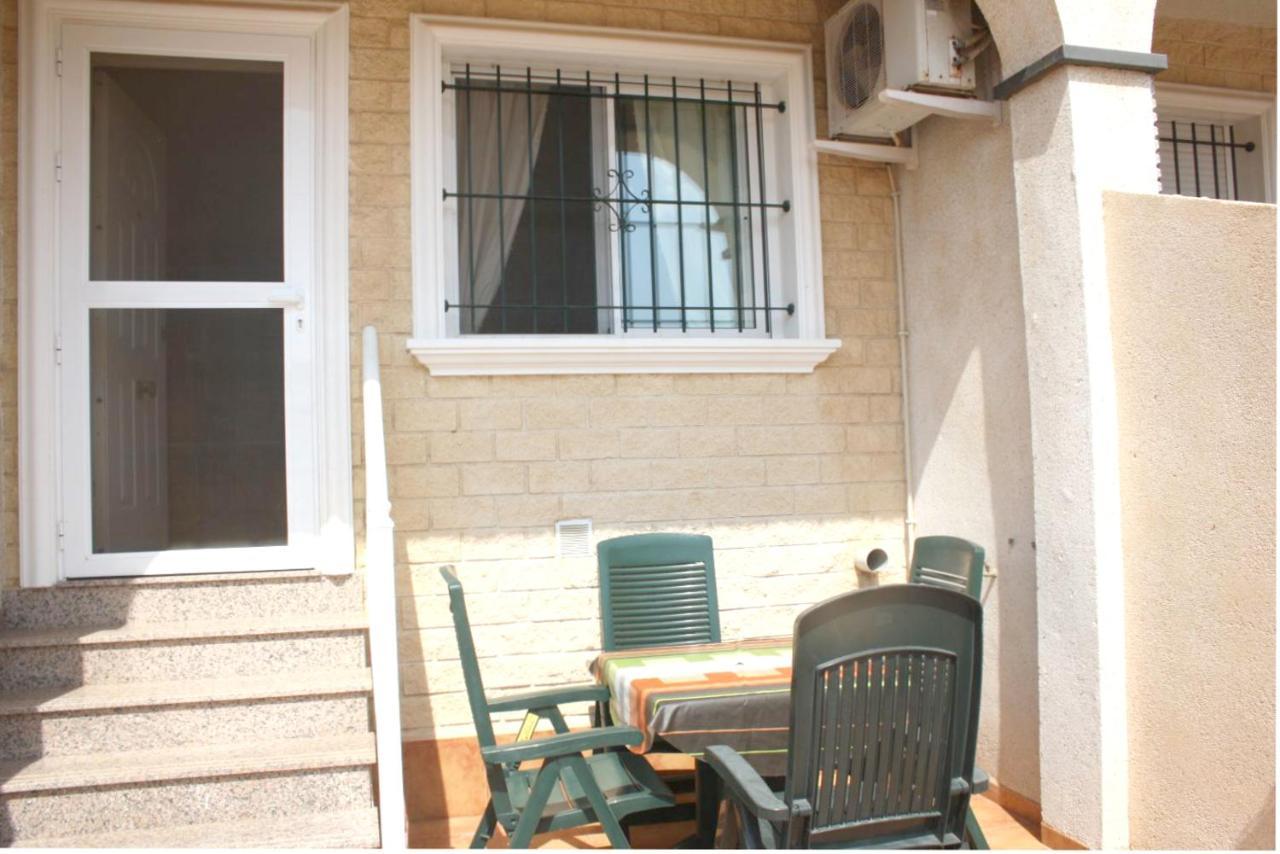 Town House Villa Лос Ниетос Екстериор снимка